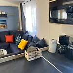 Camping Mobil Casaluca 3 2 Salles D'eau Canet-en-Roussillon