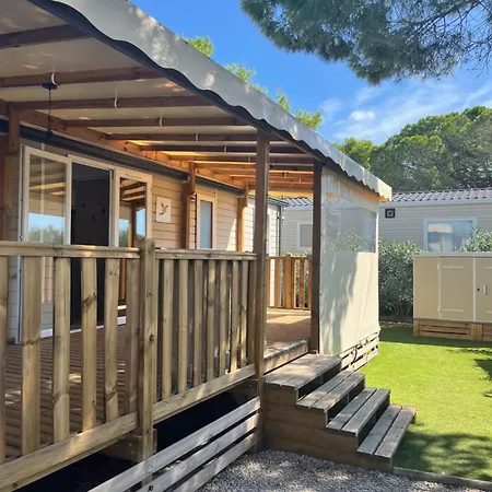 Mobil Casaluca 3 2 Salles D'eau キャンプ場