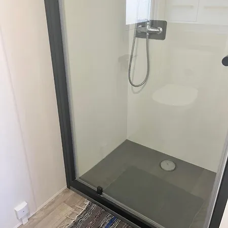 Mobil Casaluca 3 2 Salles D'eau キャンプ場 *