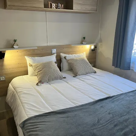 Camping Mobil Casaluca 3 2 Salles D'eau