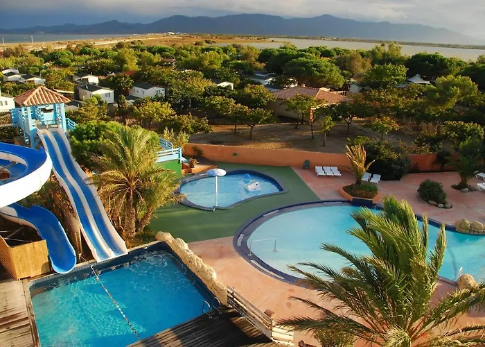 Camping Mobil Casaluca 3 2 Salles D'eau *