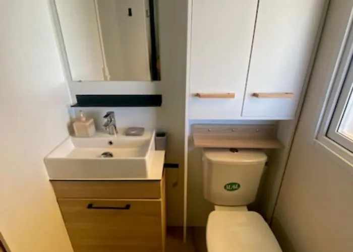 Mobil Casaluca 3 2 Salles D'eau *