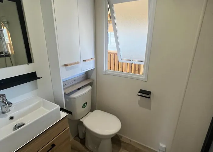 Camping Mobil Casaluca 3 2 Salles D'eau